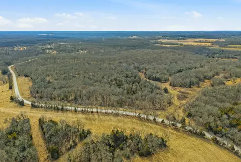 88 N Plus Ac N Oak Grove School Rd, Sturgeon, MO 65284