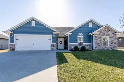 5906 Abbey Ln, Columbia, MO 65202