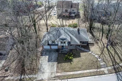 1814 Lovejoy Ln, Columbia, MO 65202