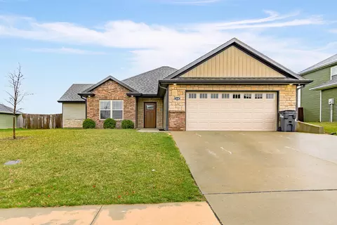 3506 Delwood Dr, Columbia, MO 65202