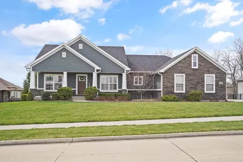 807 Cutters Corner Ln, Columbia, MO 65201
