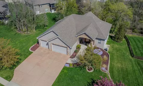 6504 Cascades Dr, Columbia, MO 65203