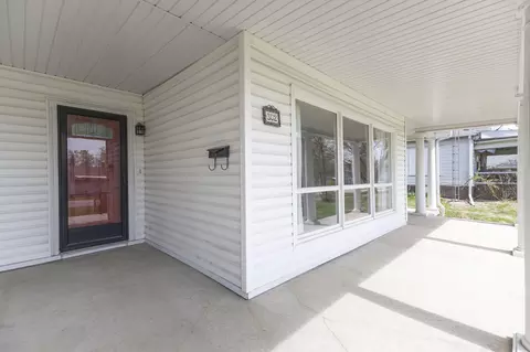 302 E 3rd St, Salisbury, MO 65281 photo 12
