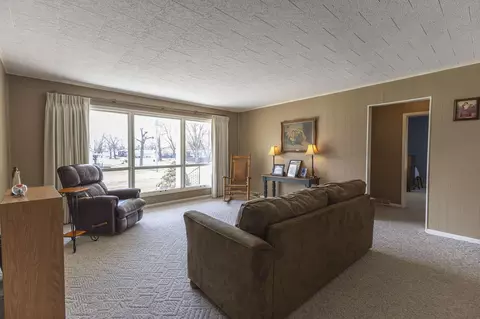 302 E 3rd St, Salisbury, MO 65281 photo 23