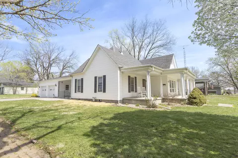 302 E 3rd St, Salisbury, MO 65281 photo 41
