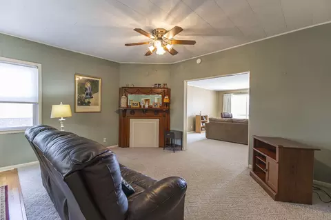 302 E 3rd St, Salisbury, MO 65281 photo 20