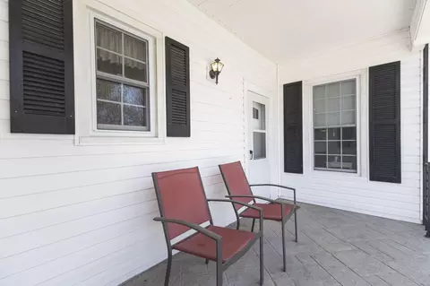 302 E 3rd St, Salisbury, MO 65281 photo 9