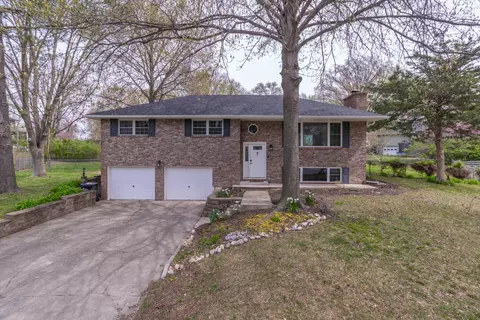 205 Ellis Ct, Columbia, MO 65203