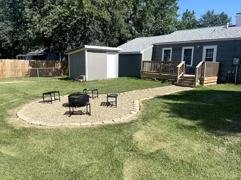 405 North Dr, Marshall, MO 65340 photo 22