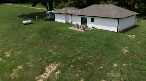 12490 Arrow Wood Dr, Tebbetts, MO 65080 photo 4