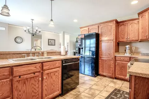 110 Venus St, Holts Summit, MO 65043 photo 7