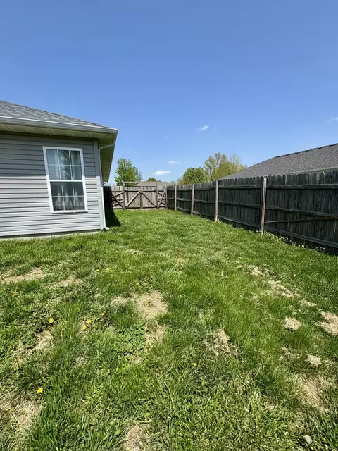 210 E Murphy Dr, Columbia, MO 65202 photo 24