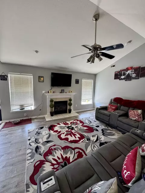210 E Murphy Dr, Columbia, MO 65202 photo 6