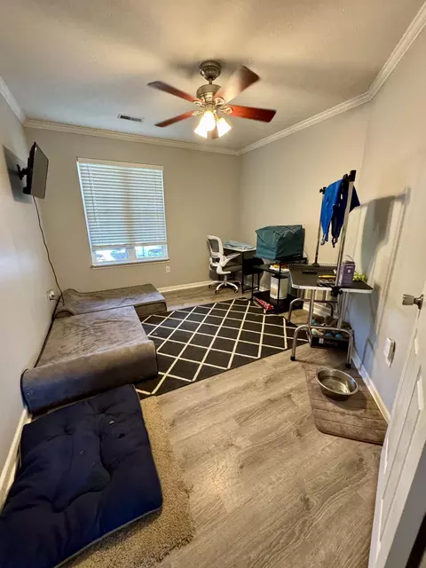 210 E Murphy Dr, Columbia, MO 65202 photo 18
