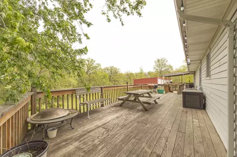 Exterior - 3179 County Rd, Moberly, MO 65270 photo 19 of 28