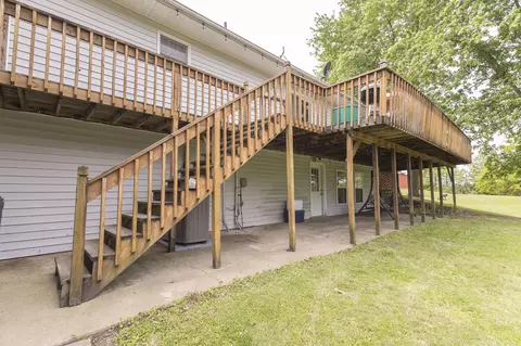 Exterior - 3179 County Rd, Moberly, MO 65270 photo 15 of 28