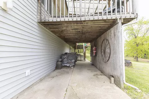 Exterior - 3179 County Rd, Moberly, MO 65270 photo 14 of 28
