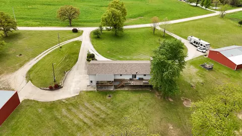 Other - 3179 County Rd, Moberly, MO 65270 photo 2 of 26