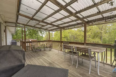 Exterior - 3179 County Rd, Moberly, MO 65270 photo 18 of 28