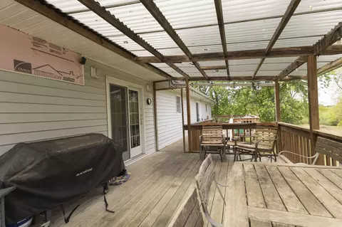 Exterior - 3179 County Rd, Moberly, MO 65270 photo 17 of 28