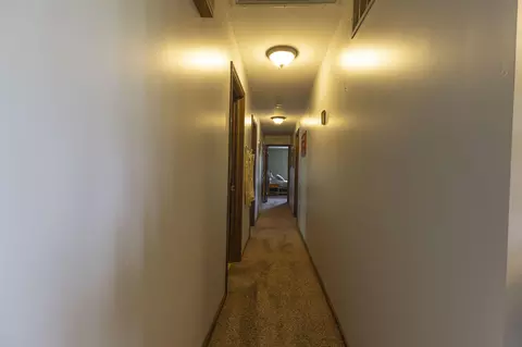 Entry Way - 3179 County Rd, Moberly, MO 65270 photo 4 of 6
