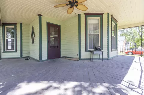 502 E 4th St, Salisbury, MO 65281 photo 10
