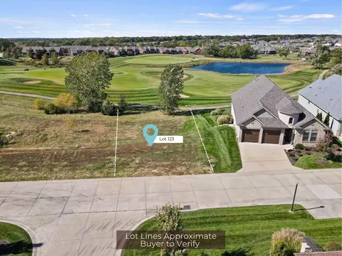 lot123 Signature Rdg, Columbia, MO 65201