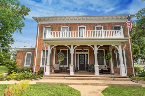1001 Randolph St, Glasgow, MO 65254