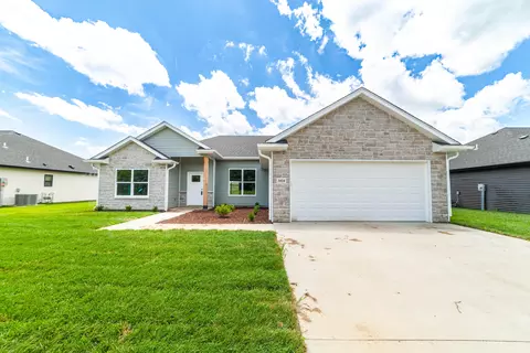 3424 Jagged Leaf Dr, Columbia, MO 65202