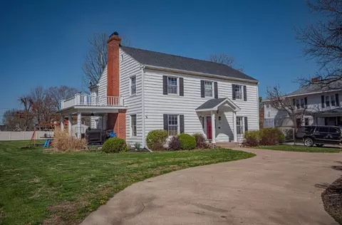 801 Jackson St, Macon, MO 63552 photo 1