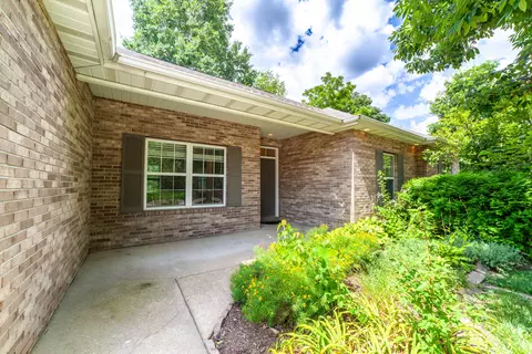 3804 Addison Dr, Columbia, MO 65203