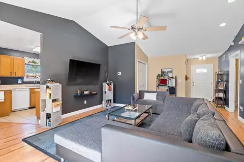 547 E Clearview Dr, Columbia, MO 65202 photo 3