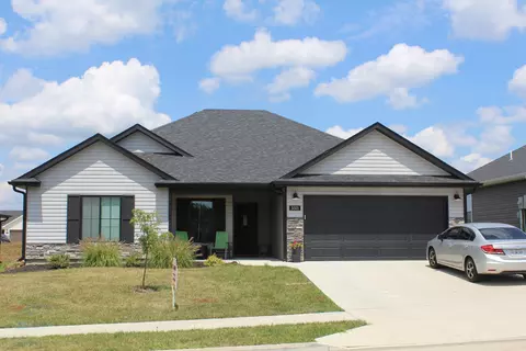 3321 Ravello Dr, Columbia, MO 65202