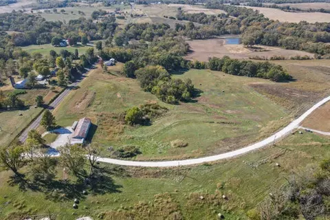 14508 1a Santa Fe Rd, Boonville, MO 65233
