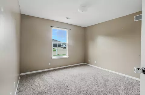 215 E Tully Ct, Columbia, MO 65202 photo 14