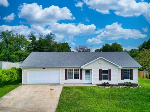 215 E Tully Ct, Columbia, MO 65202 photo 1
