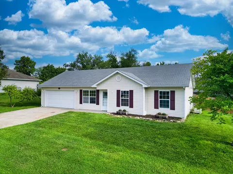 215 E Tully Ct, Columbia, MO 65202 photo 24