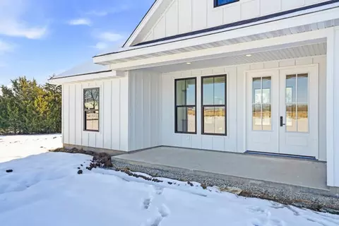 10750 E Roberts Ln, Centralia, MO 65240 photo 16