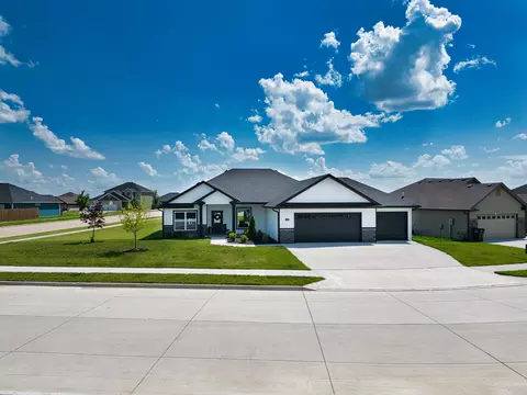 3516 Gray Birch Dr, Columbia, MO 65202