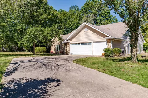 216 Divot Dr, Columbia, MO 65201 photo 2