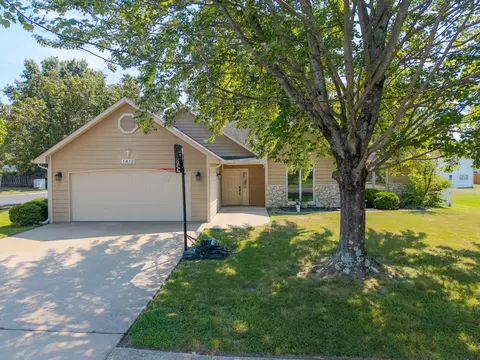 1412 Kinloch Ct, Columbia, MO 65203