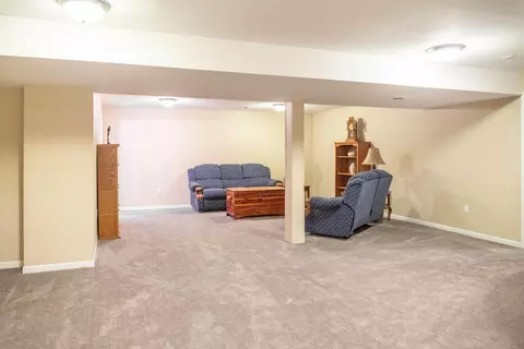 904 E Keg St, Marshall, MO 65340 photo 22