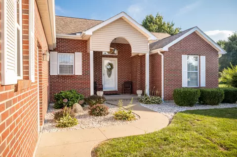904 E Keg St, Marshall, MO 65340 photo 4