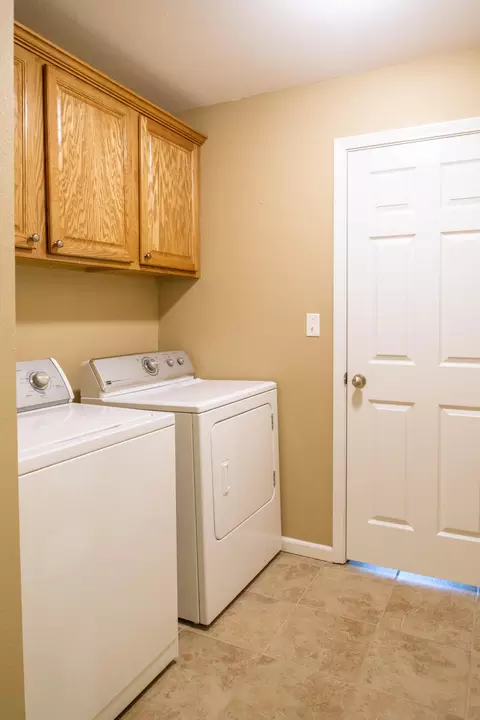 904 E Keg St, Marshall, MO 65340 photo 12