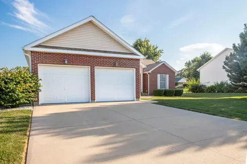904 E Keg St, Marshall, MO 65340 photo 2