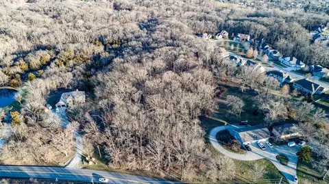 6130 S Sinclair Rd, Columbia, MO 65203