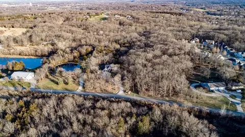 6130 S Sinclair Rd, Columbia, MO 65203 photo 2