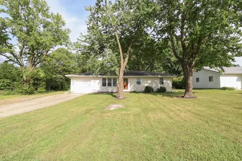 1826 S Morley St, Moberly, MO 65270