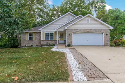 3709 N Citation Dr, Columbia, MO 65202