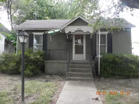 1009 N Clark St, Mexico, MO 65265